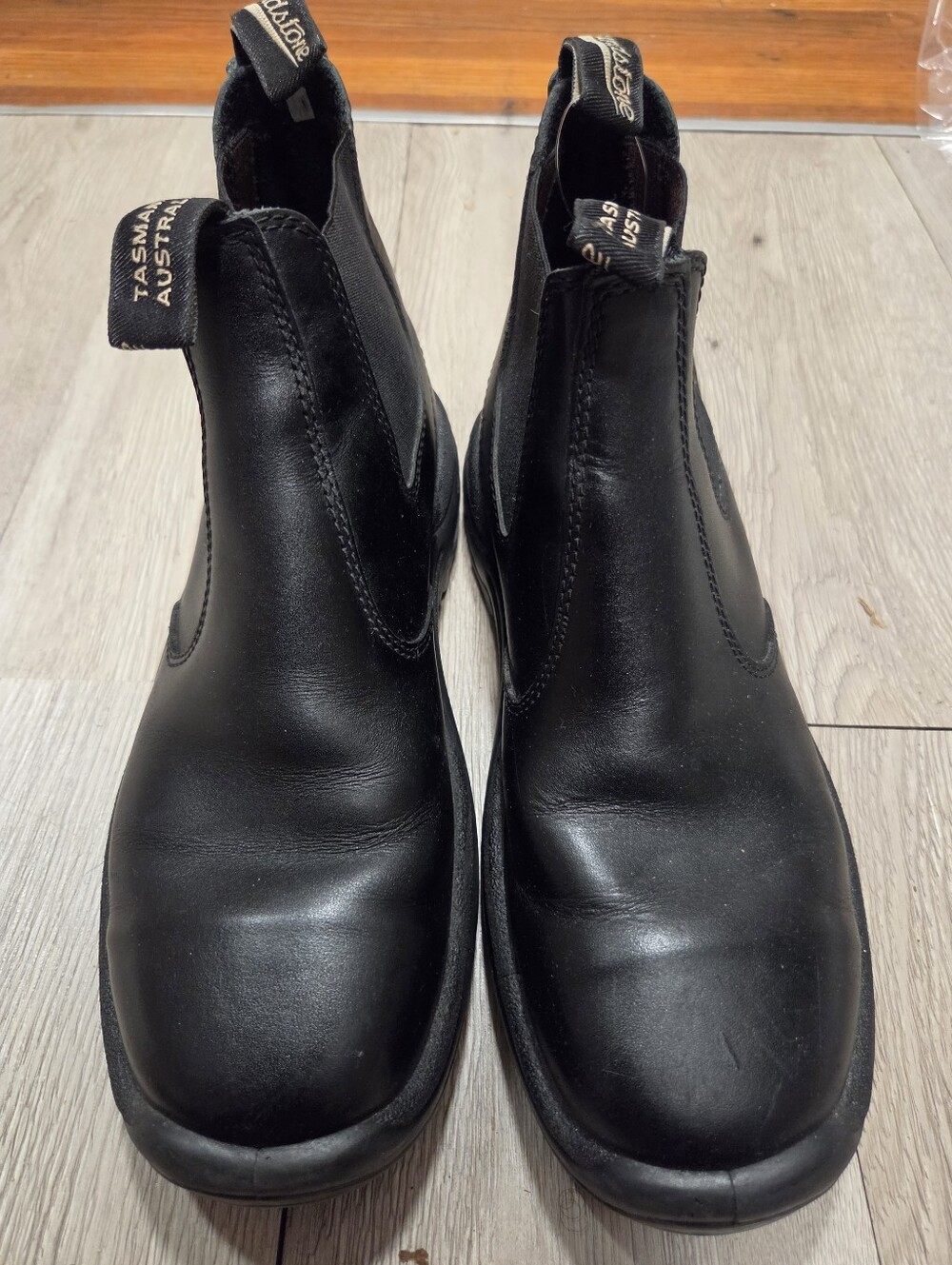 Blundstone #491 Work Series Black Chelsea boots AU/ak 8 US size 9